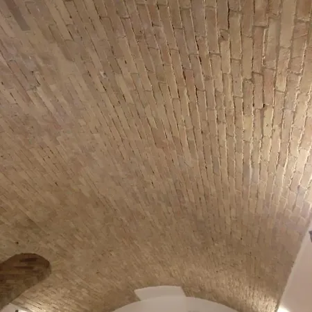 Residenza L'orologio برنالدا