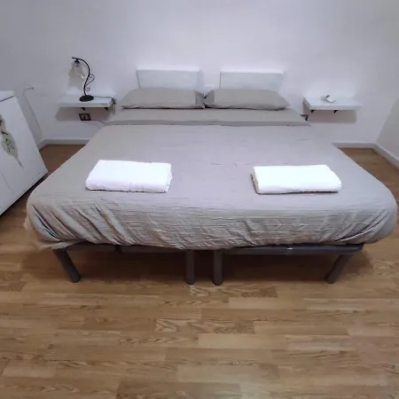 Casa de hóspedes Residenza L'orologio 3*